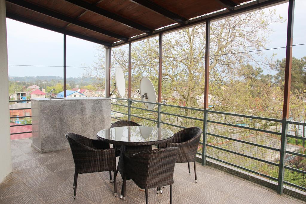 Apartment Near The Black Sea Ureki Exterior foto